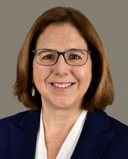 portrait of Carmen Dessauer, PhD