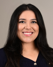 Melanie Pratt headshot