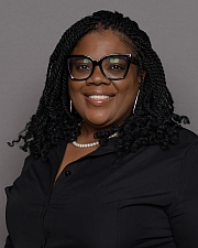 Danielle Bell Photo Portrait