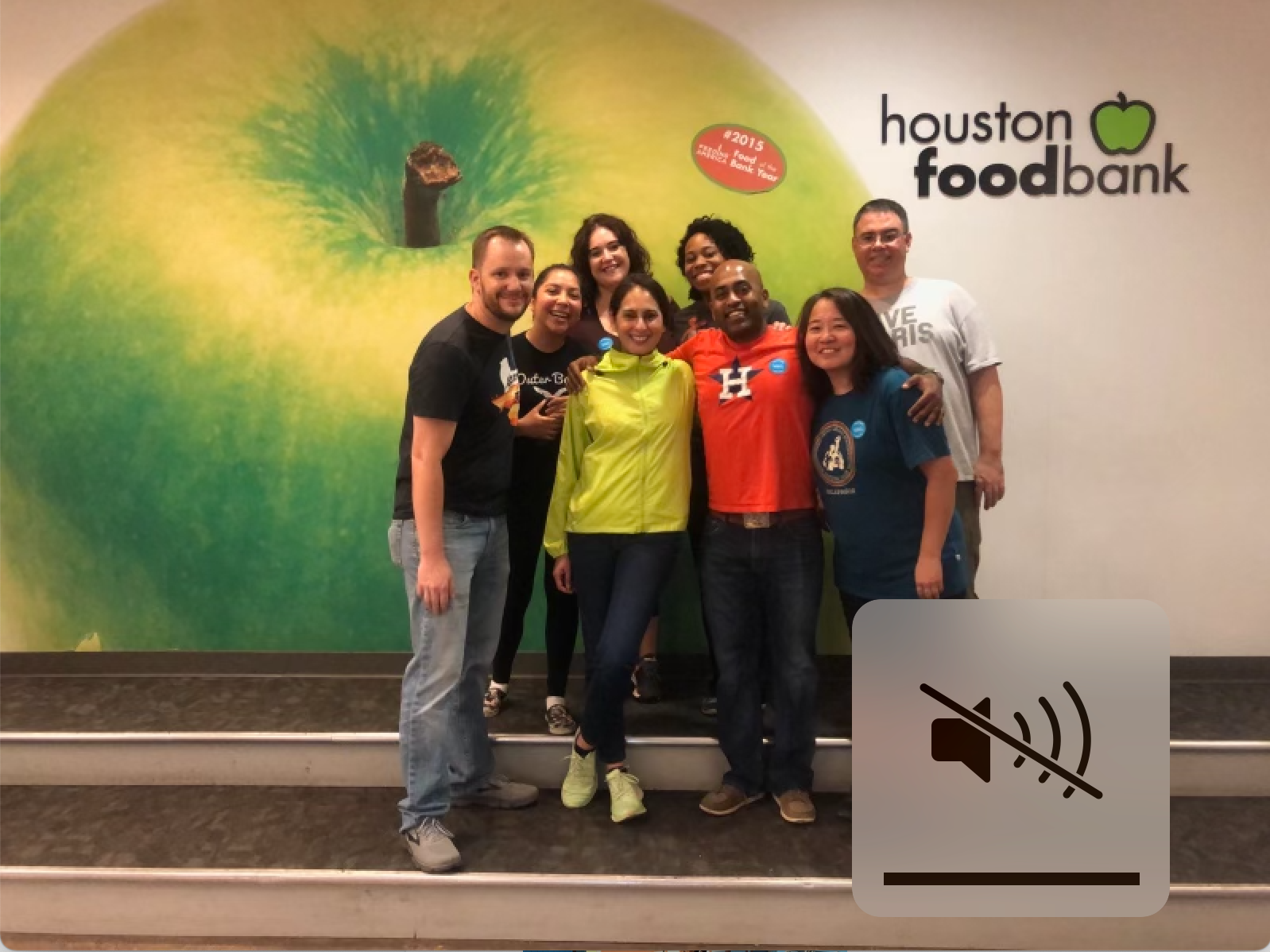 Image of EM Faculty and Residents volunteering at Houston Food Bank.