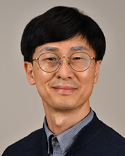 picture of Dr. Choi