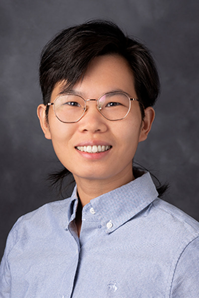 Shike Wang Headshot Photo