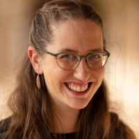 Callie Kwartler Headshot Photo