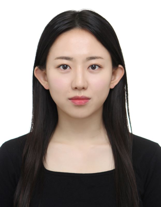 A long black hair woman