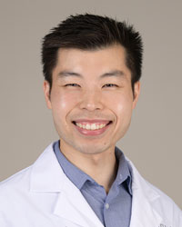 Leon Quach, MD