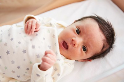 alert newborn baby
