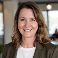 Kelly Doran Headshot Photo