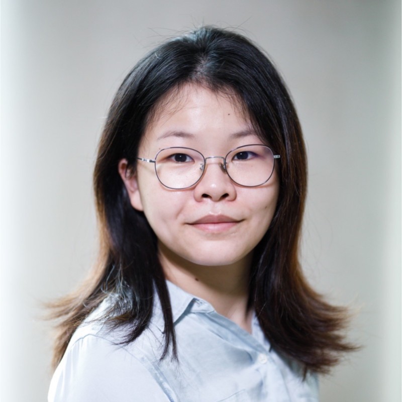 Qi Xu Headshot Photo