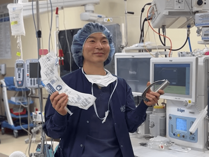 Photo of Anesthesiologist Assistant Student, Erik Shoga