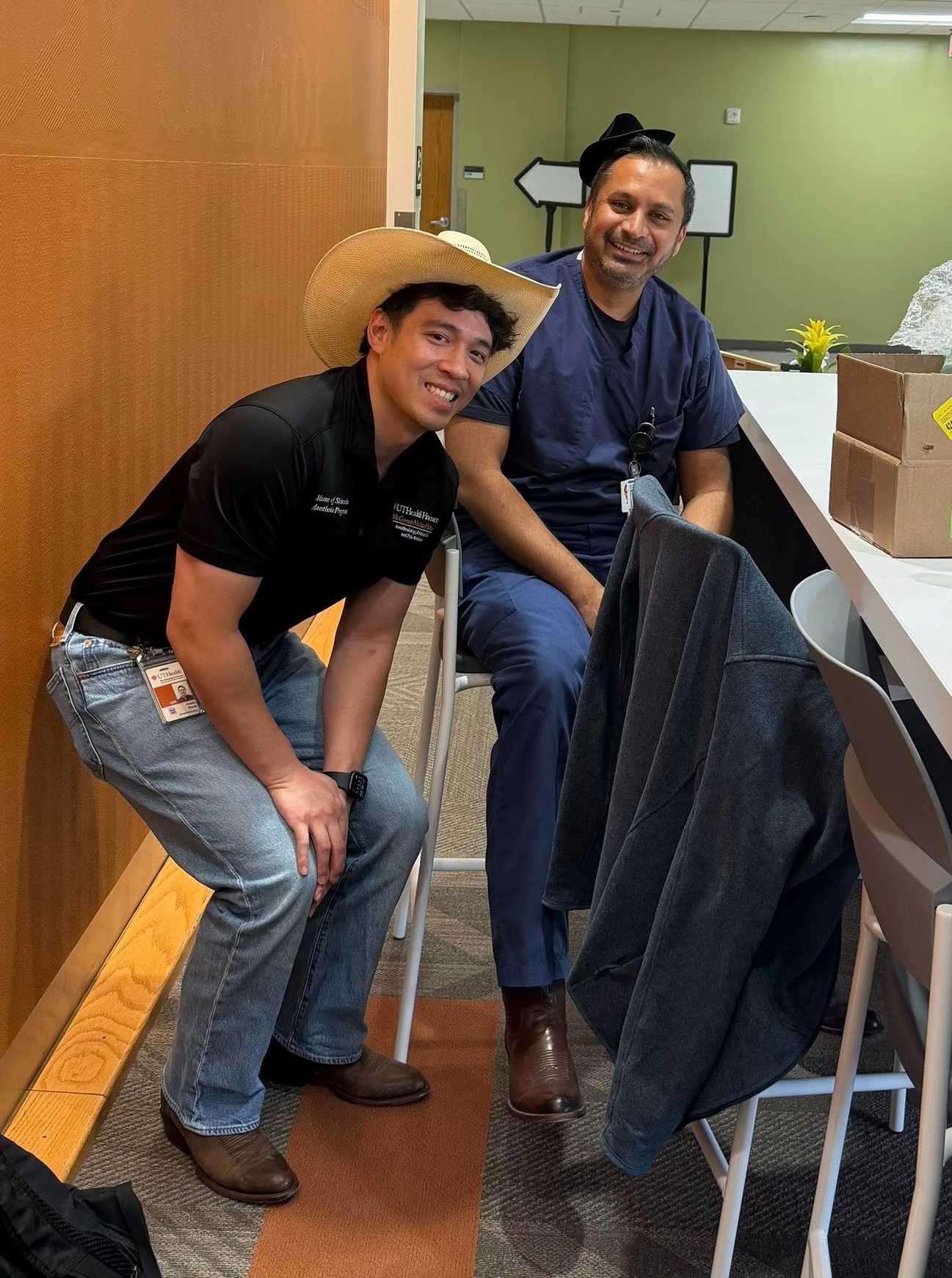 Photo of Program Director Charlie Phung posing with Medical Director Dr. Naveen Vanga. 