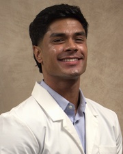 Headshot of Rahulveer Dhilon
