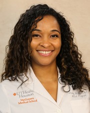 Headshot of MSA student Ashley Baker