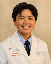 Headshot of Jessica Nguyen