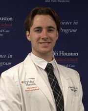 Headshot of Travis Barton
