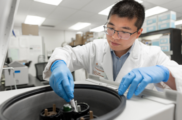UTHealth Houston researcher in the lab