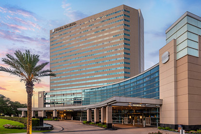 Image of the exterior of the Royal Sonesta hotel in Houston