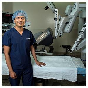 Kunal Jain, MD with da Vinci robot