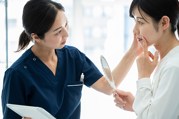 Facial assessment for traditional facelift surgery – Texas Center for Facial Plastic Surgery, Houston TX