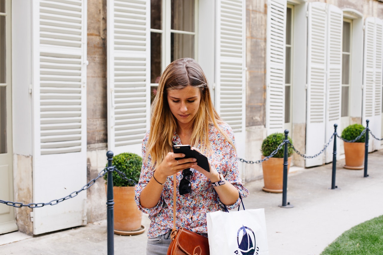 image from Dangers of Distracted Walking