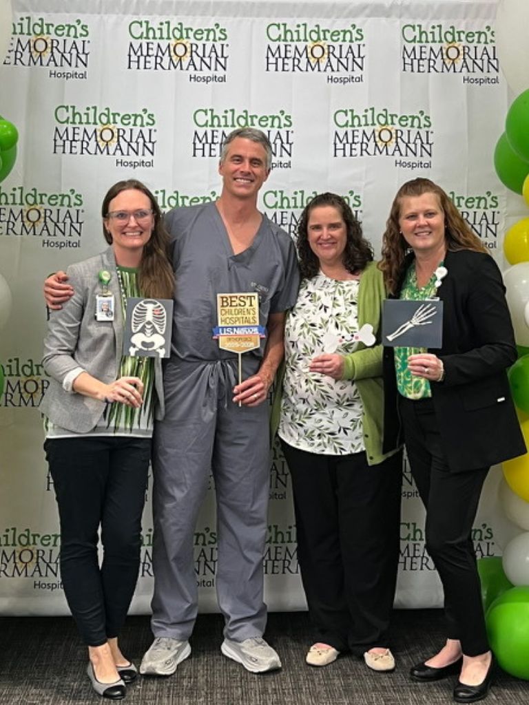 Alfred A. Mansour III, MD, and Children's Memorial Hermann team