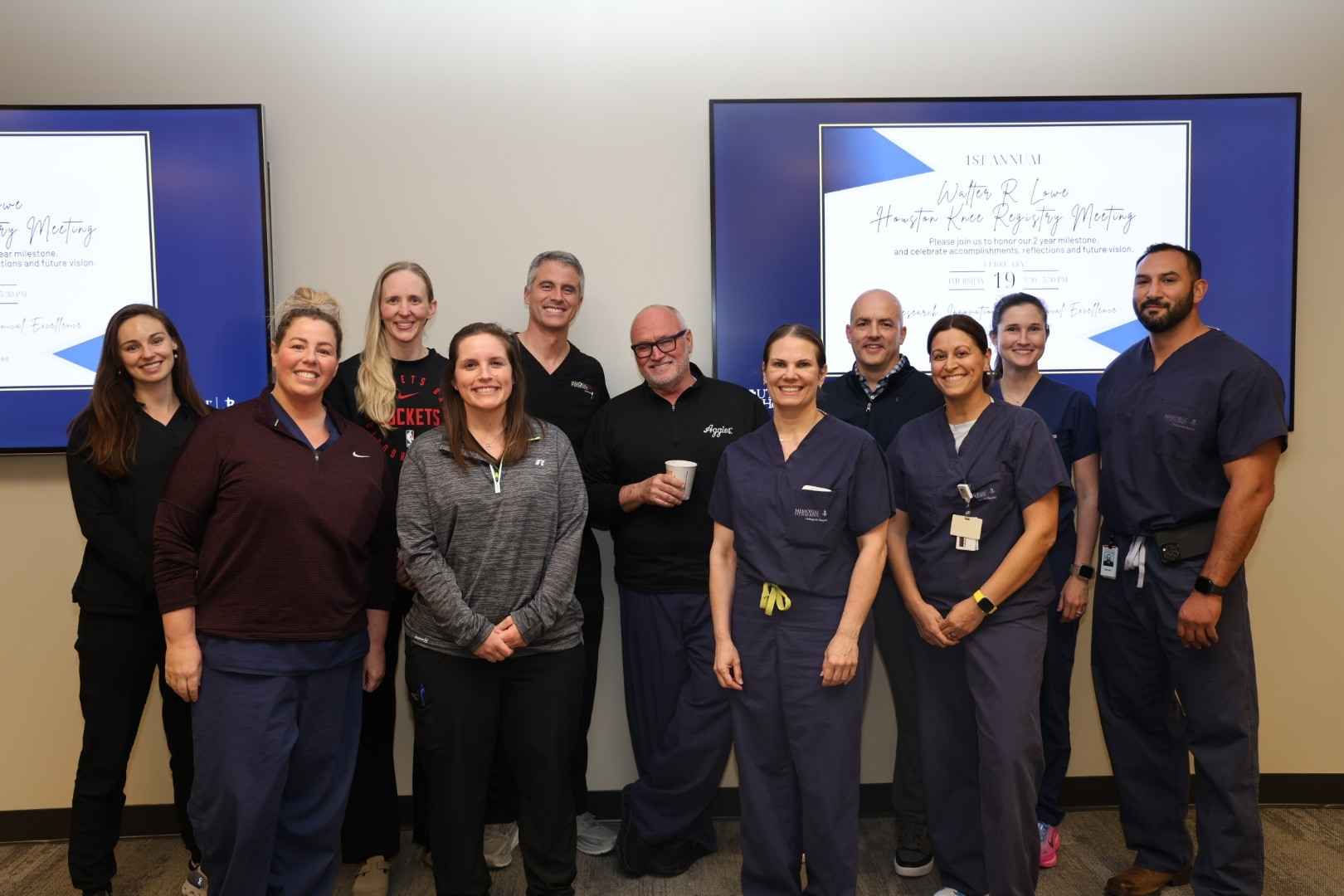 Walter R. Lowe Knee Registry orthopedic surgeon team members and advanced care providers