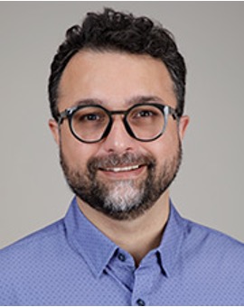 Payam Zandiyeh headshot