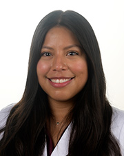 Dr. Perla Gil