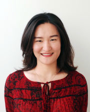 portrait of Linqi Jin