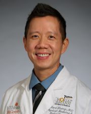 Professional Photo of Huang Richard