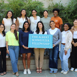2025 McGovern Medical School Schweitzer Fellows