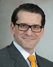 Dr. Gustavo Ayala
