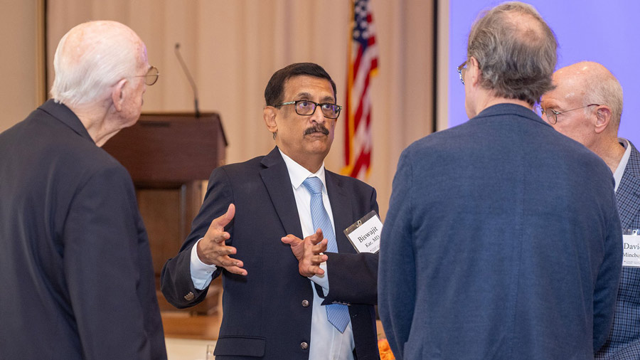 Dr. Biswajit Kar speaking to invited guests at the Bite-Sized Medicine Lunch and Learn